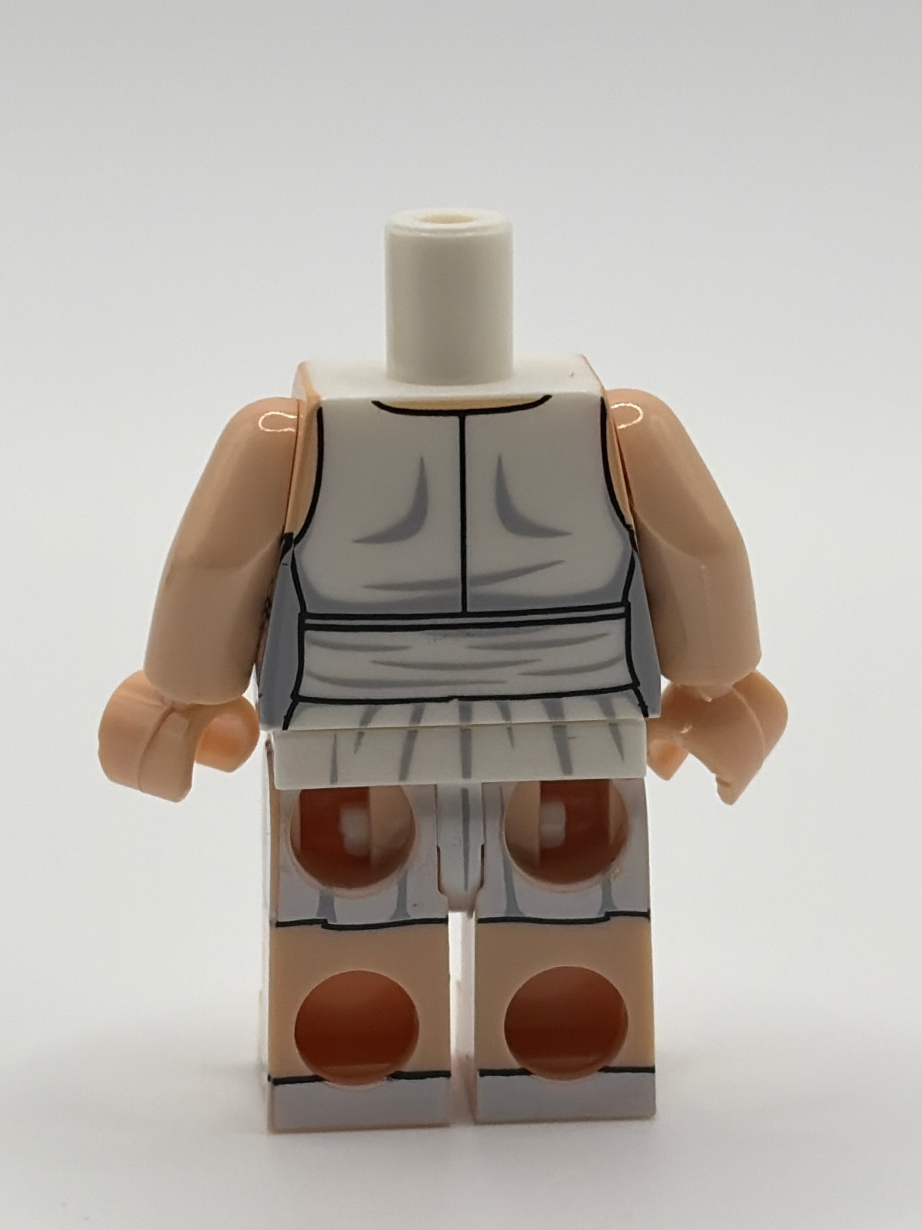 Cleavage Love of Fair Maiden