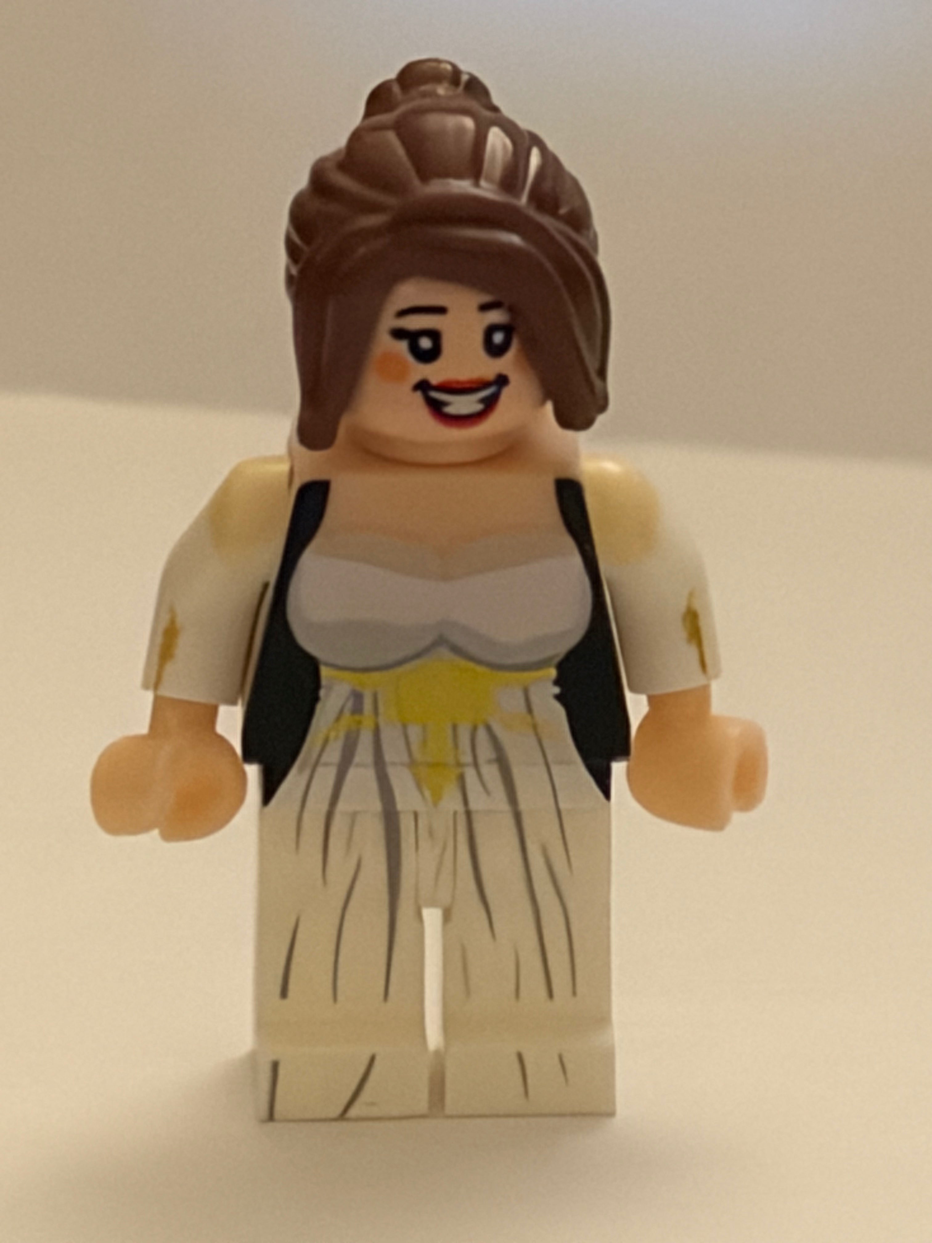 Busty Lusty Shire Maiden